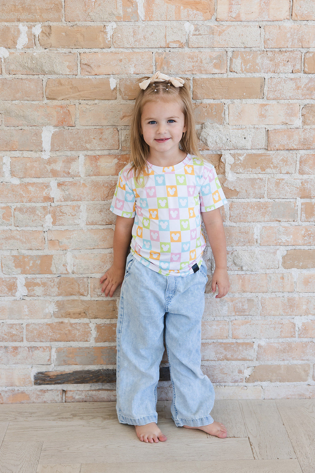 Clubhouse Cabana - Everyday Tee