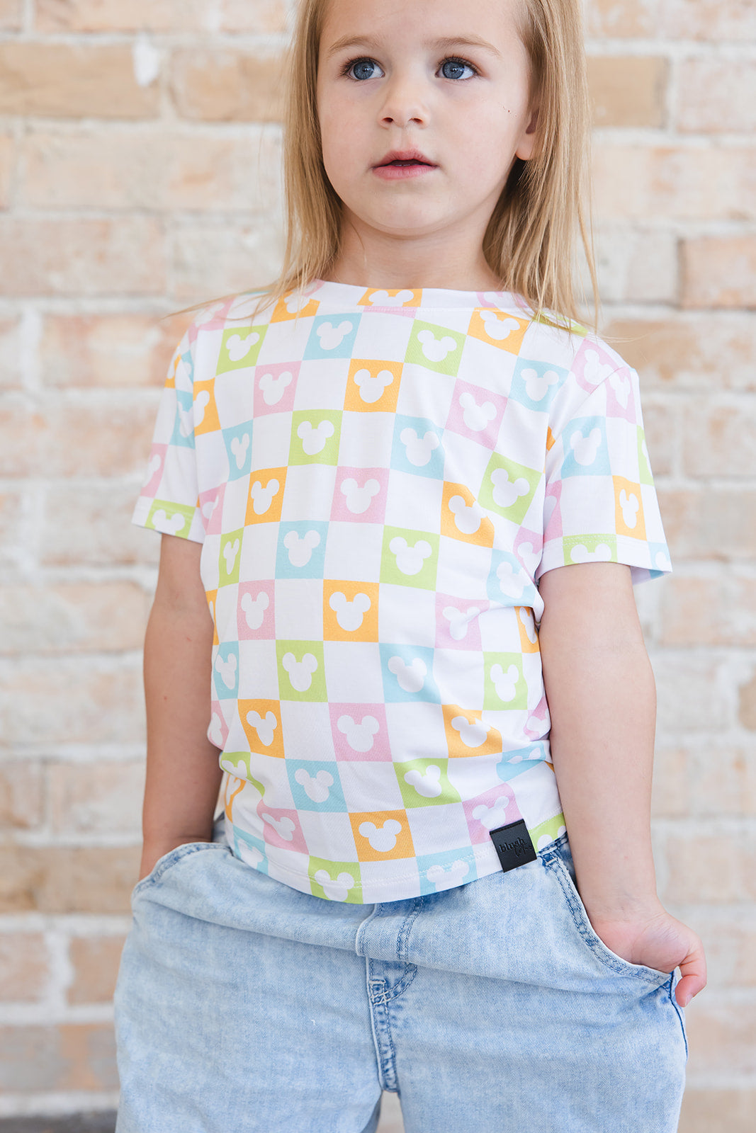 Clubhouse Cabana - Everyday Tee
