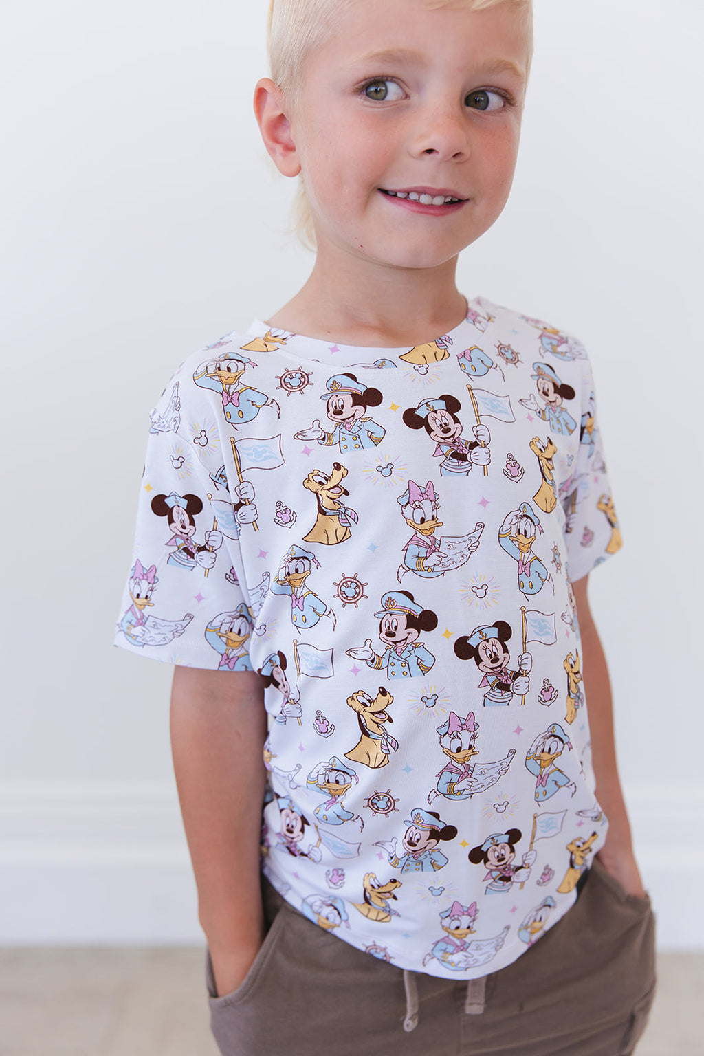 Adventure Ahoy - Everyday Tee