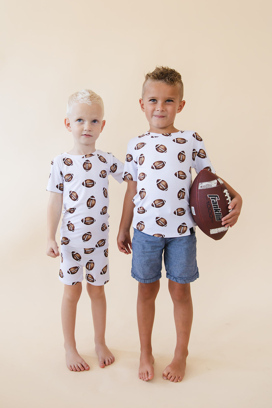 Football (ribbed) - Everyday Tee