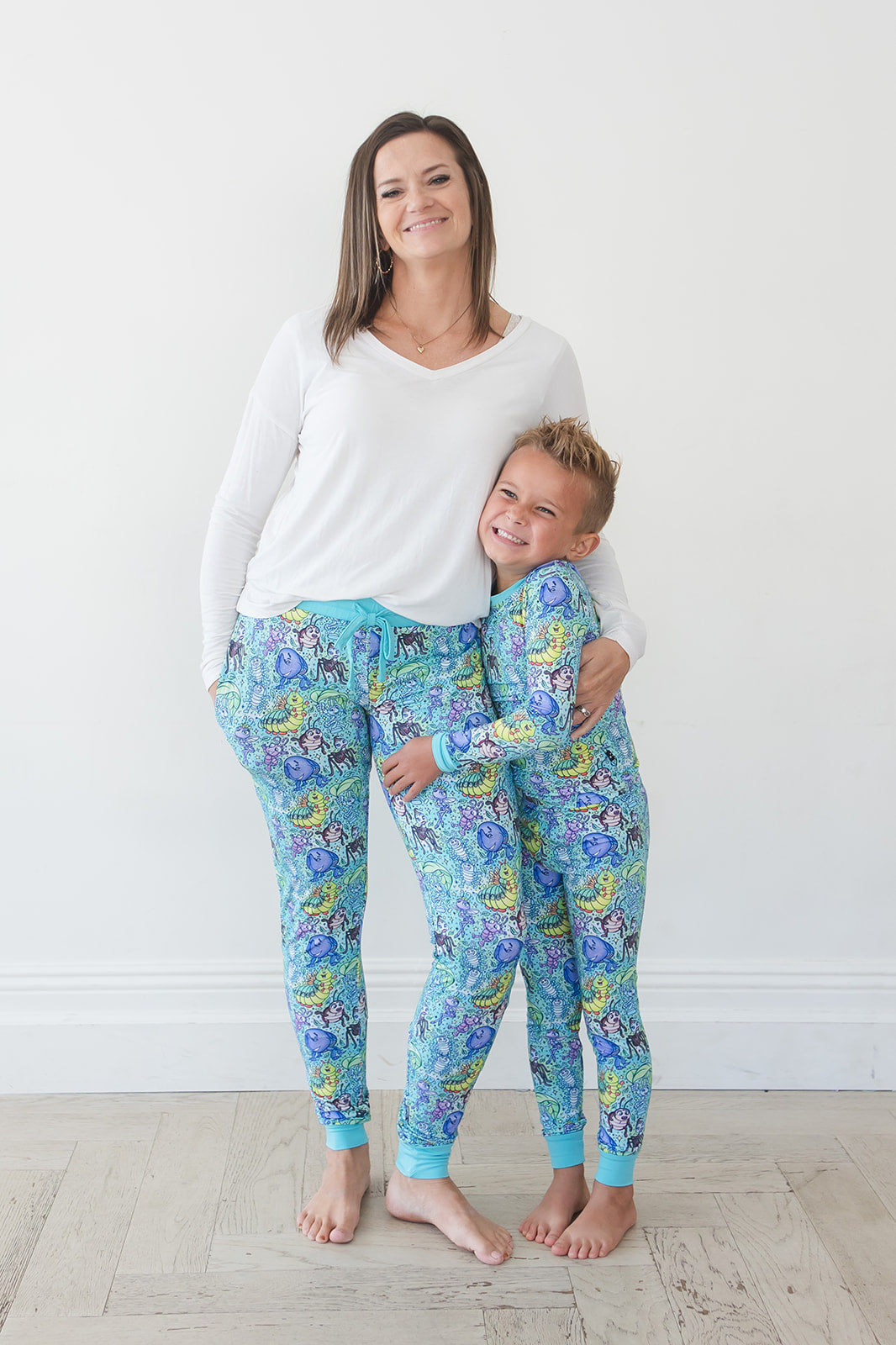 Bugs - Women's Jogger