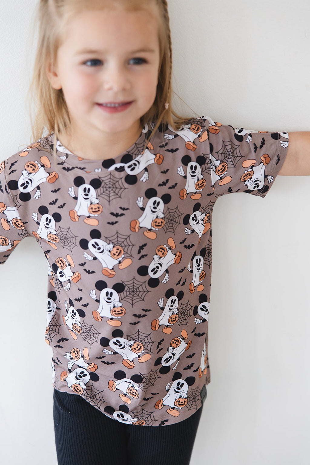 GHOSTED - Everyday Tee