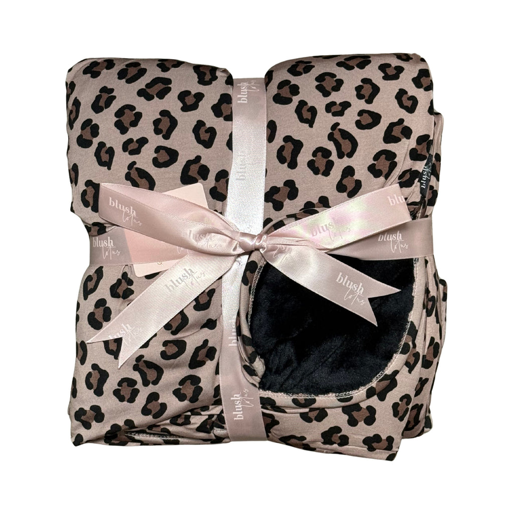 WILD - Plush Blanket